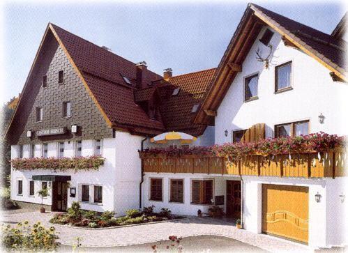 Hotel Gasthof Hirsch Alfdorf Exterior photo